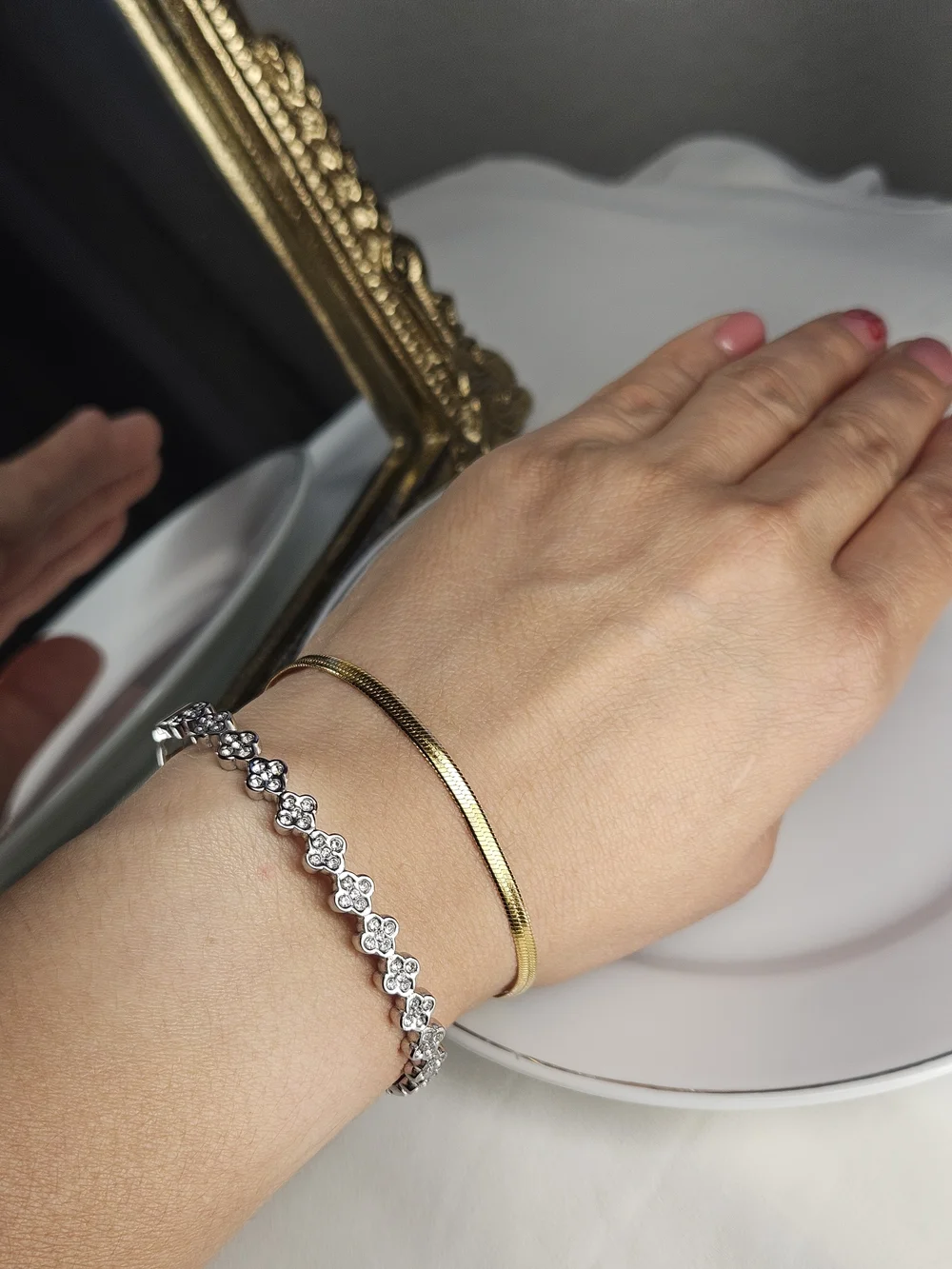 The Luxury Mixed-Metal Bracelet Stack ✨👑